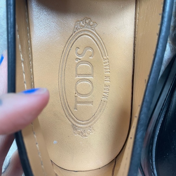 Tod’s Classic Black Leather Loafers size 7 - Picture 4 of 5